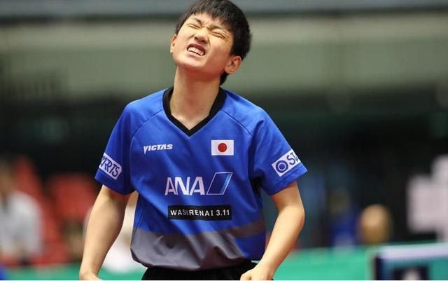 法国队轻取中国队，波尔带队取胜