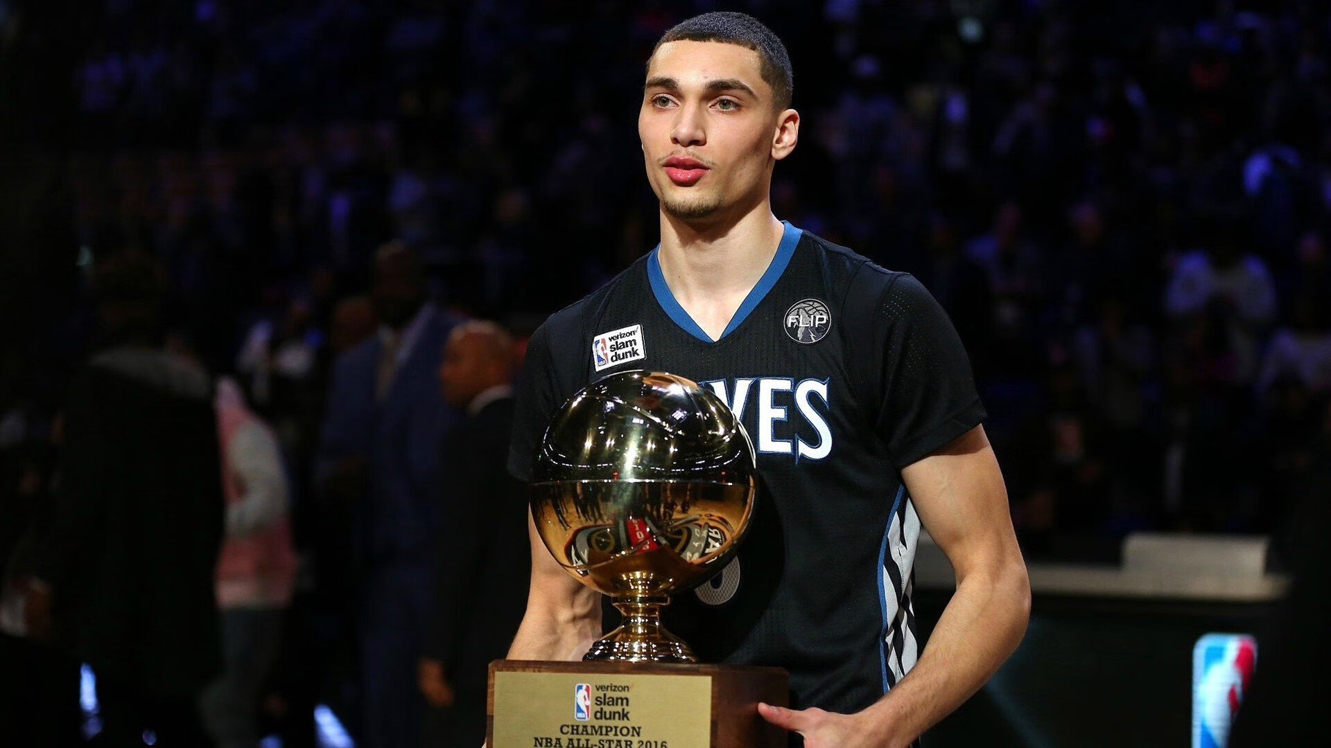 布鲁诺攻防两端统治全场,塞维利亚争冠战惊险战胜墨西哥豪门,冲击赛季巅峰!